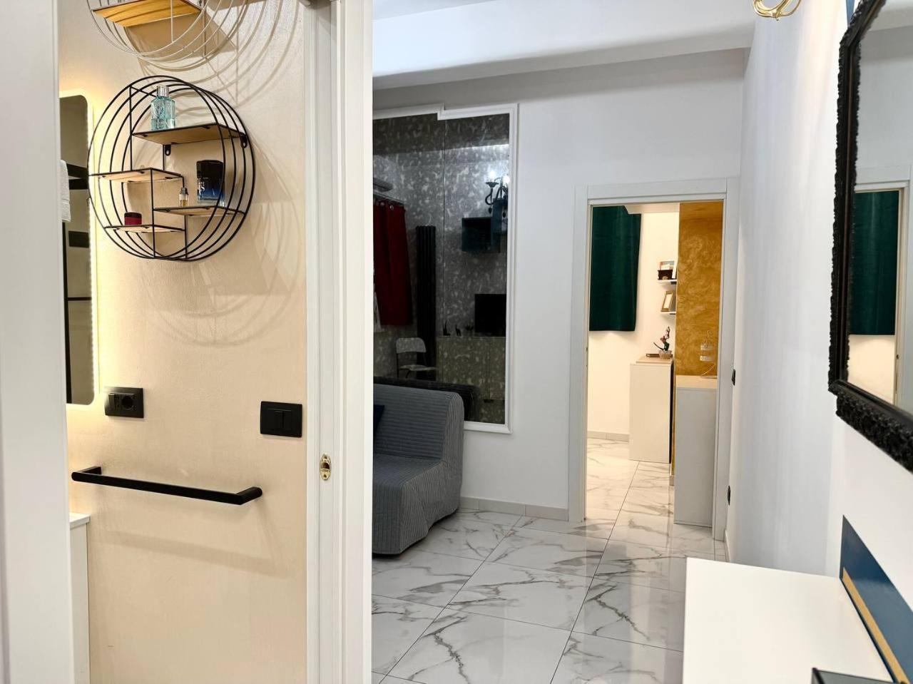 Apartment Change S House, Few Stops From St Peter S Rom