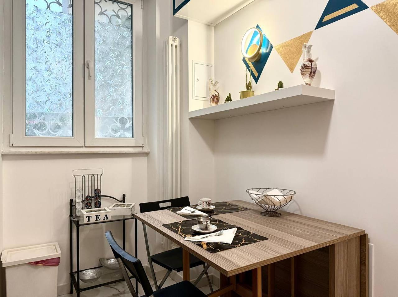 Change S House, Few Stops From St Peter S Apartment