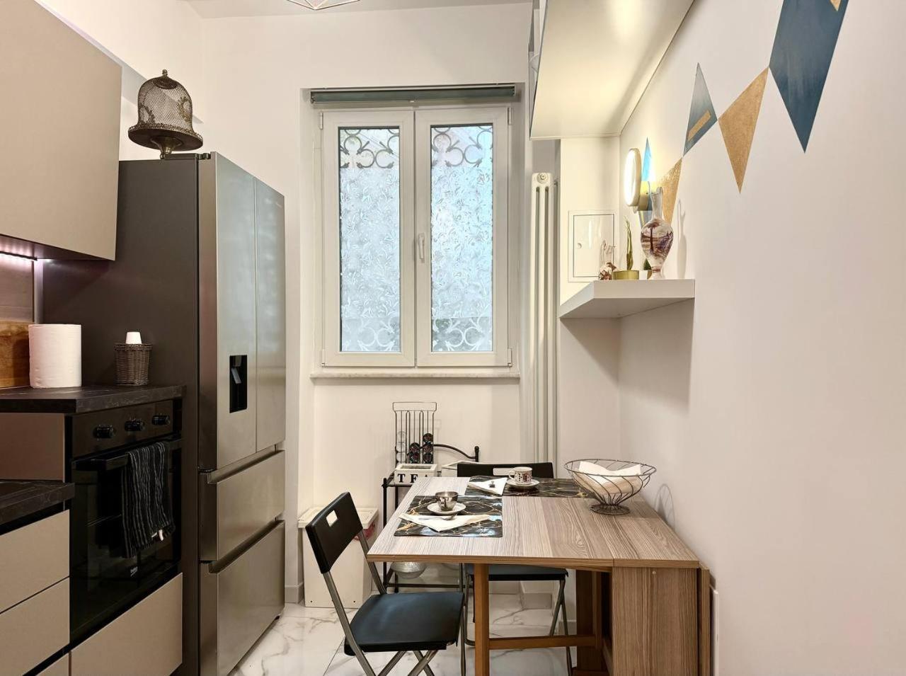 Change S House, Few Stops From St Peter S Apartment Rom